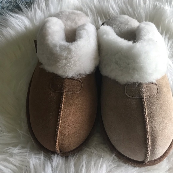 Great Northwest Clothing Company Shoes - Mismatched sheepskin lined leather slippers